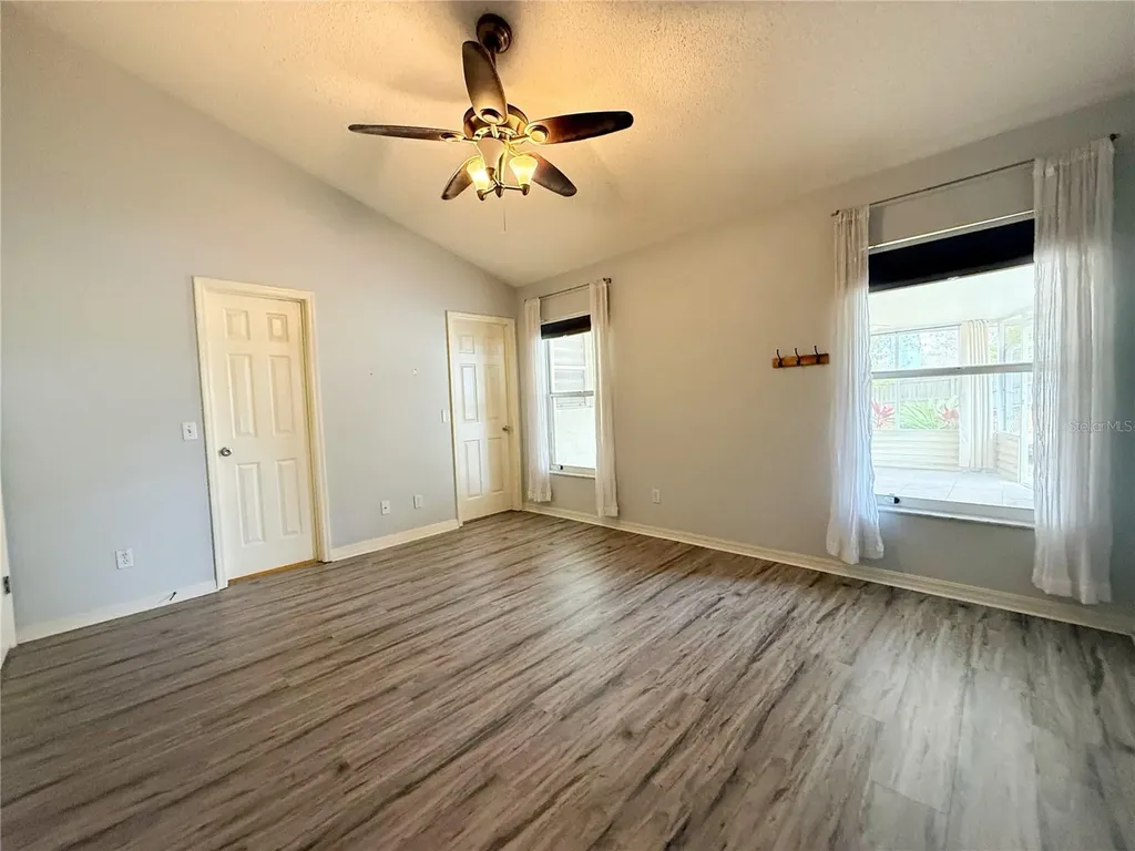 132 Robbins Rest Circle Davenport FL 33896