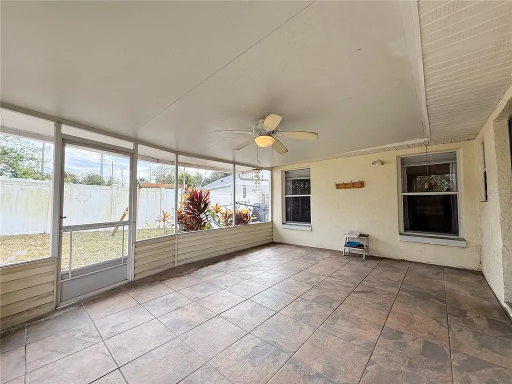 132 Robbins Rest Circle Davenport FL 33896