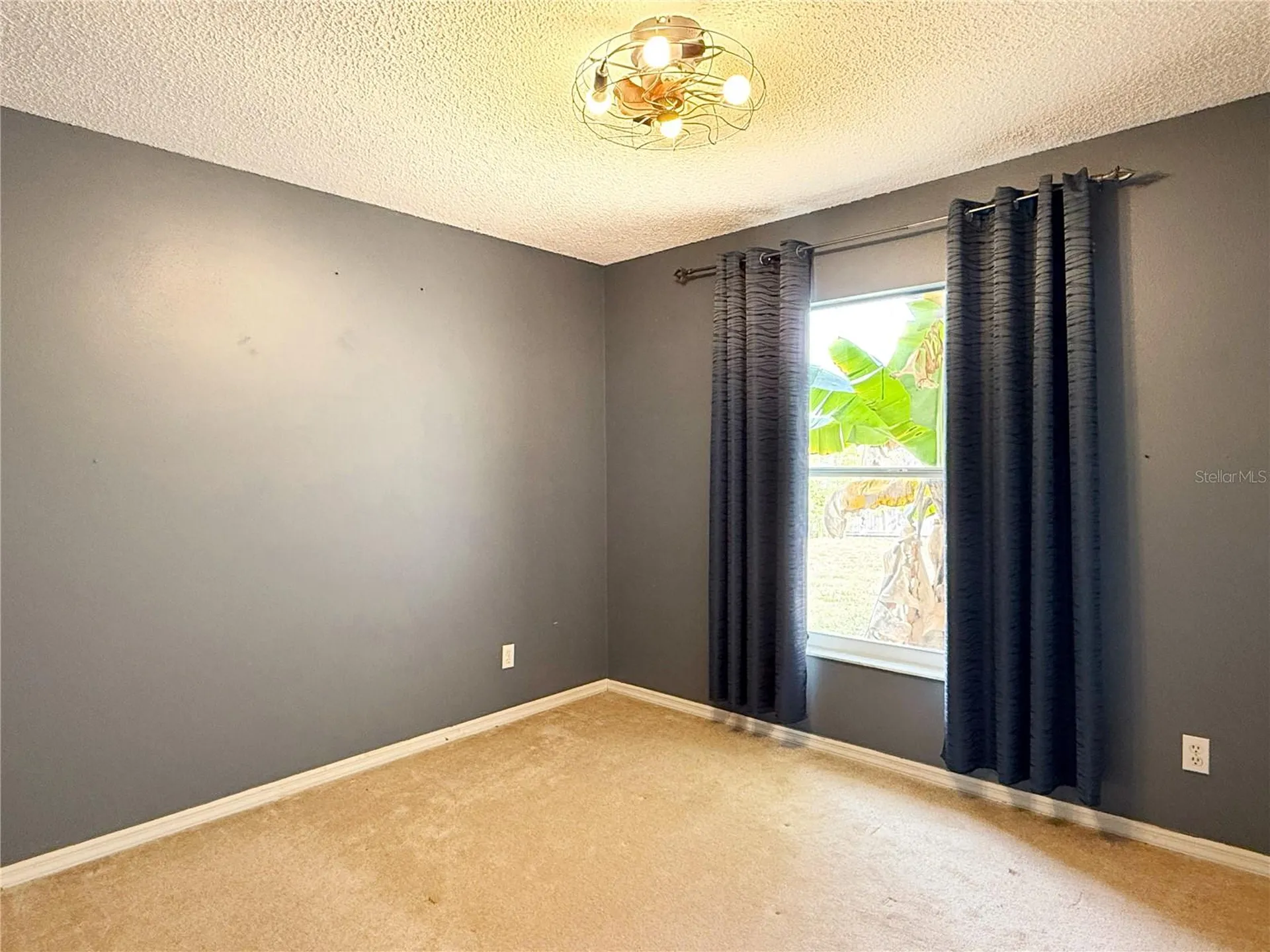 132 Robbins Rest Circle Davenport FL 33896