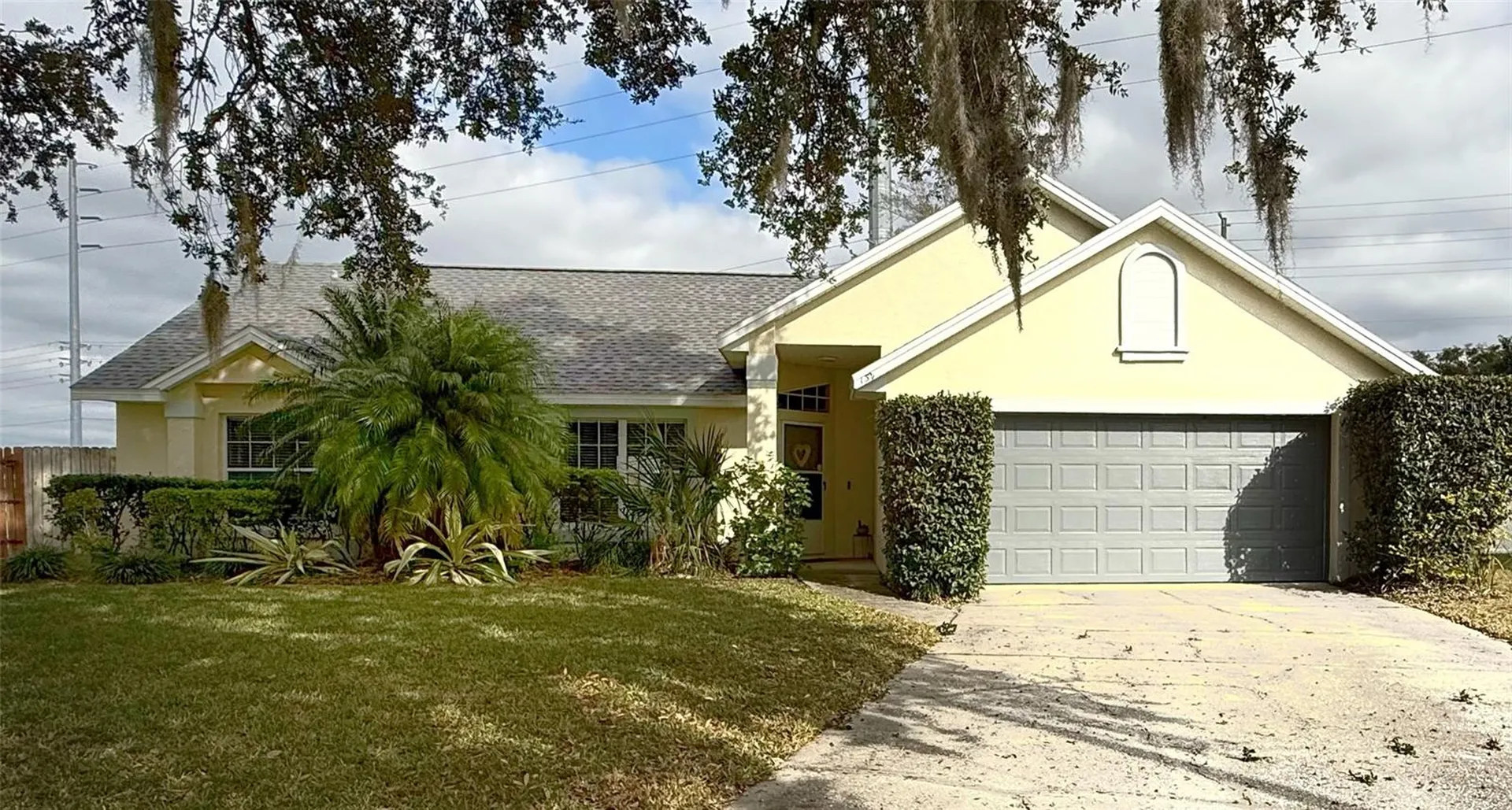 132 Robbins Rest Circle Davenport FL 33896