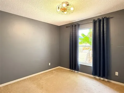 132 Robbins Rest Circle Davenport FL 33896