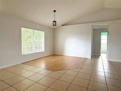 132 Robbins Rest Circle Davenport FL 33896