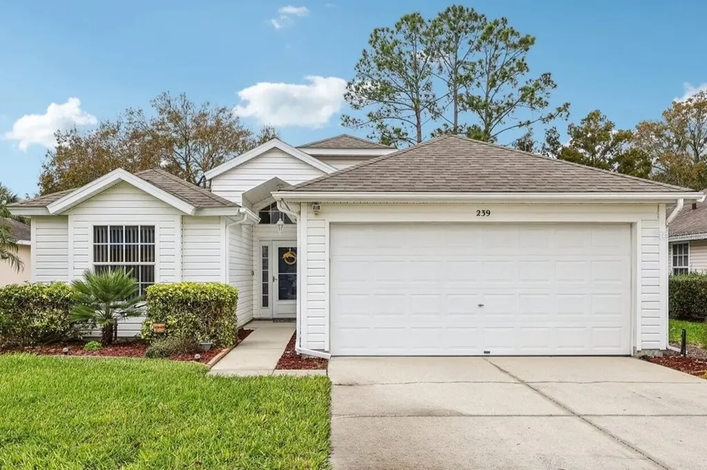 239 Juniper Way Tavares FL 32778