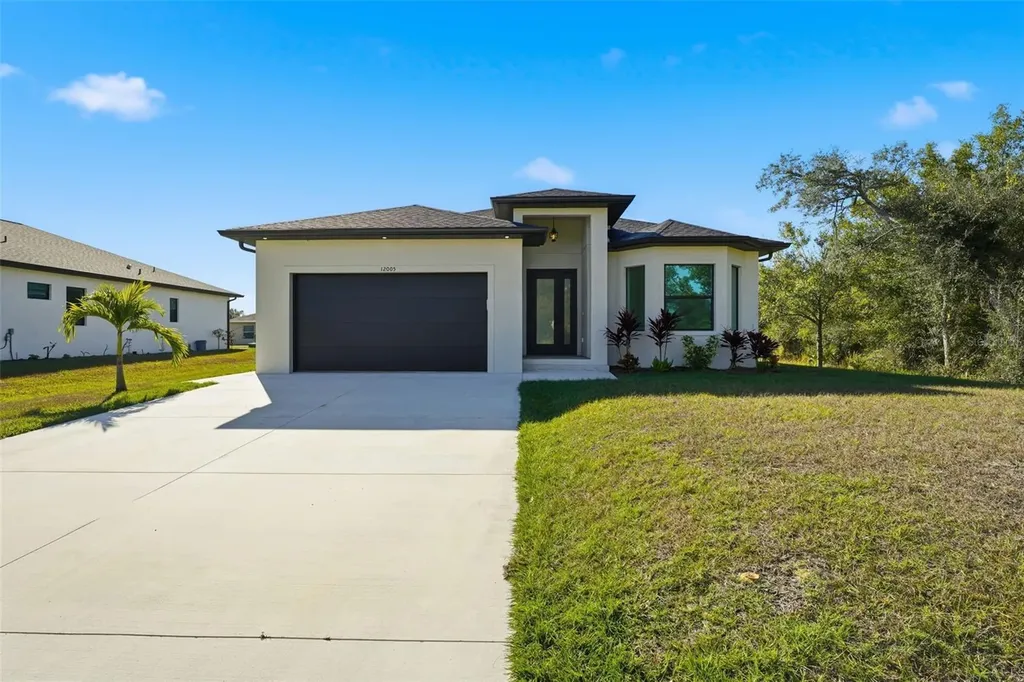 12005 Carnival Avenue Port Charlotte FL 33981