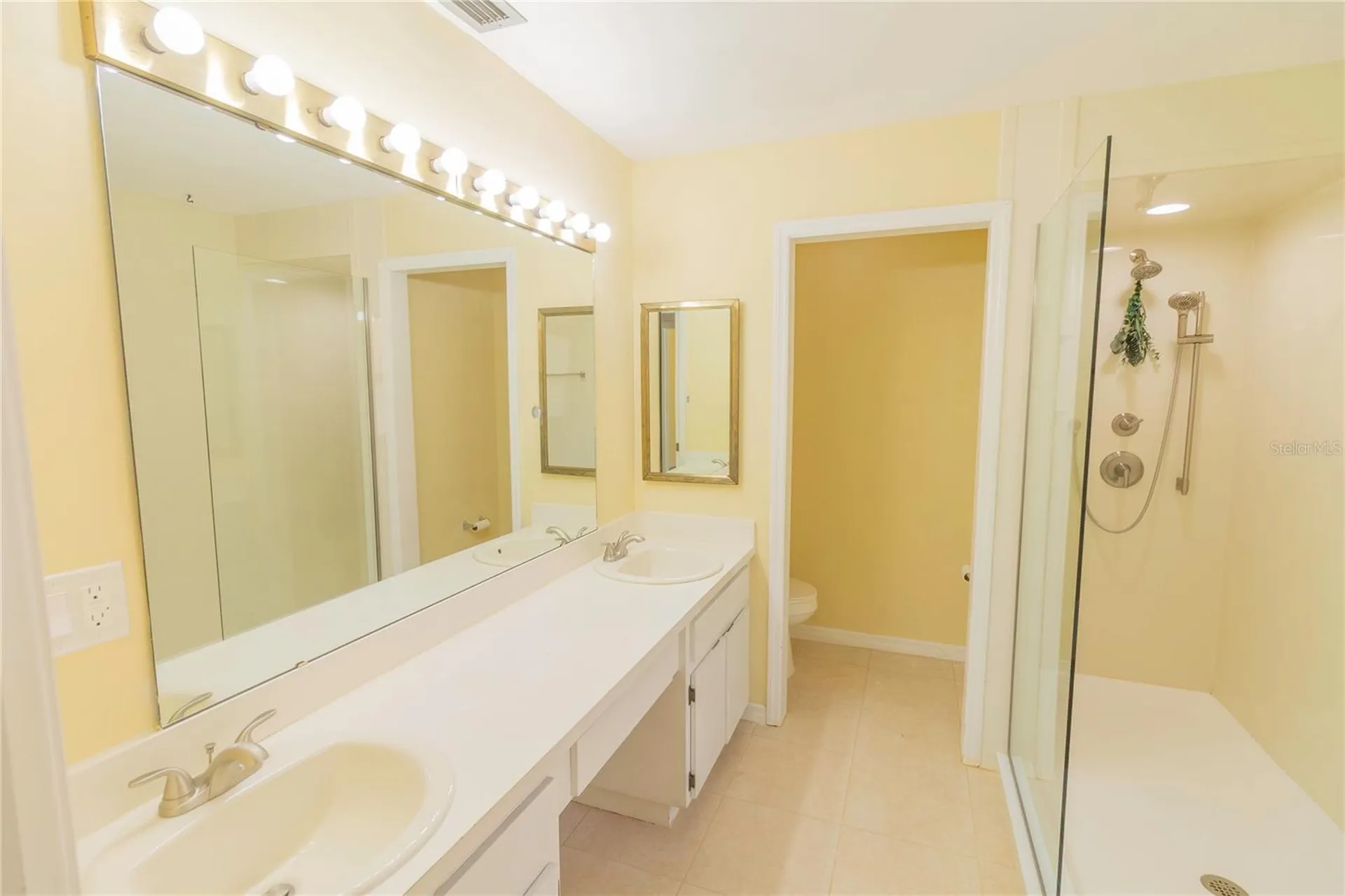 3908 Rosedale Drive Brandon FL 33511