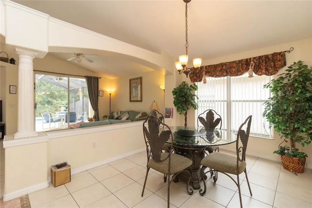 4626 Eagle Peak Drive Kissimmee FL 34746