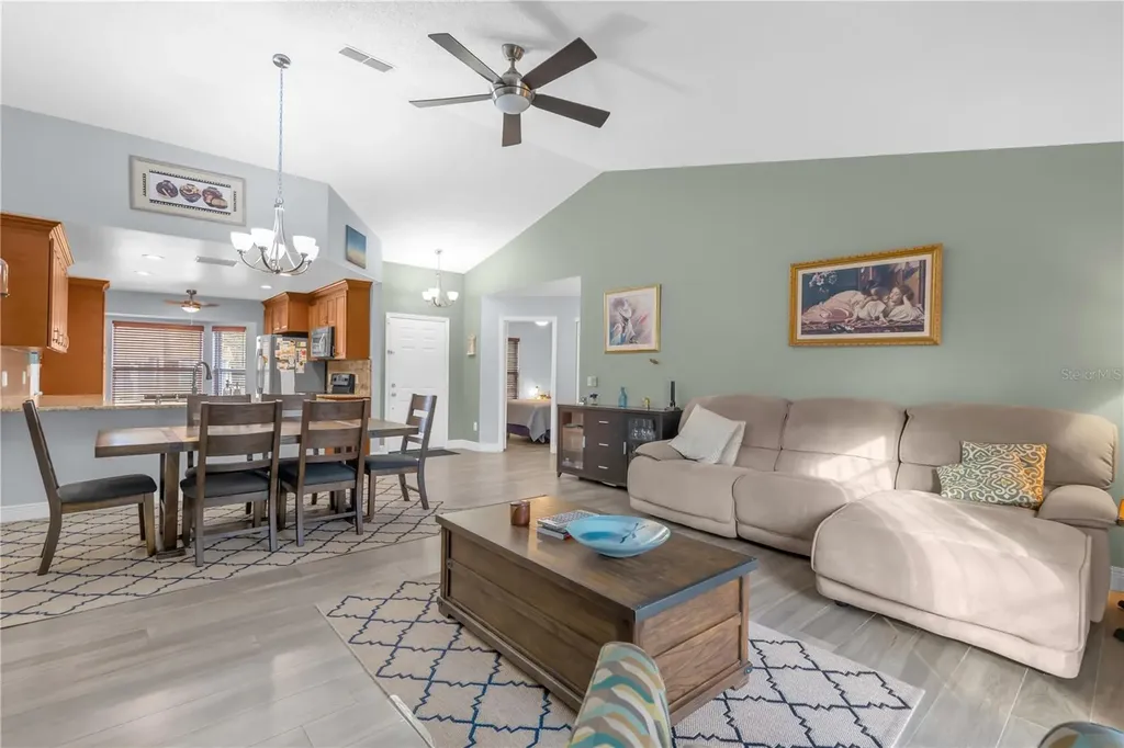 7702 Legacy Lane Orlando FL 32818