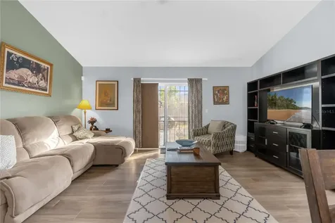 7702 Legacy Lane Orlando FL 32818