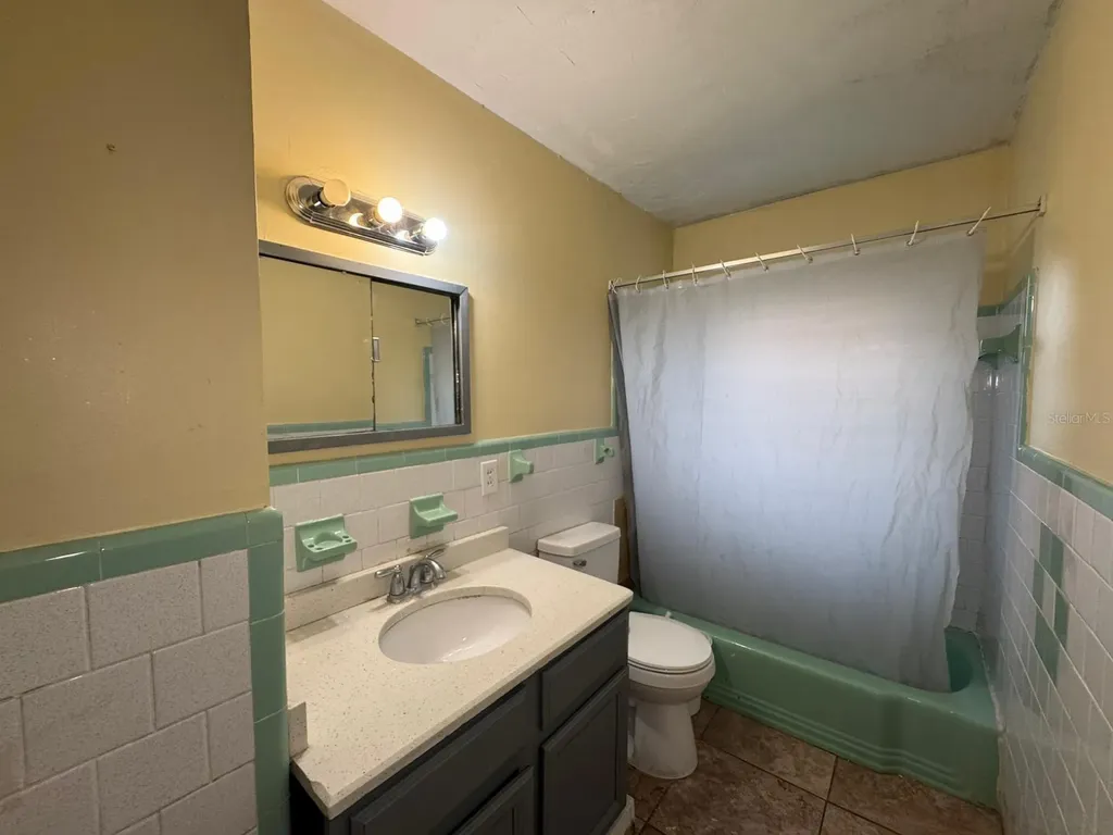 416 Sun Court Orlando FL 32805