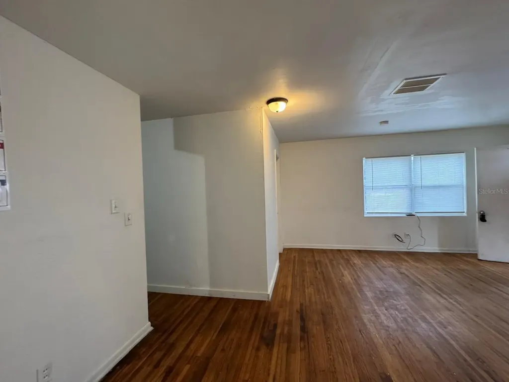 416 Sun Court Orlando FL 32805