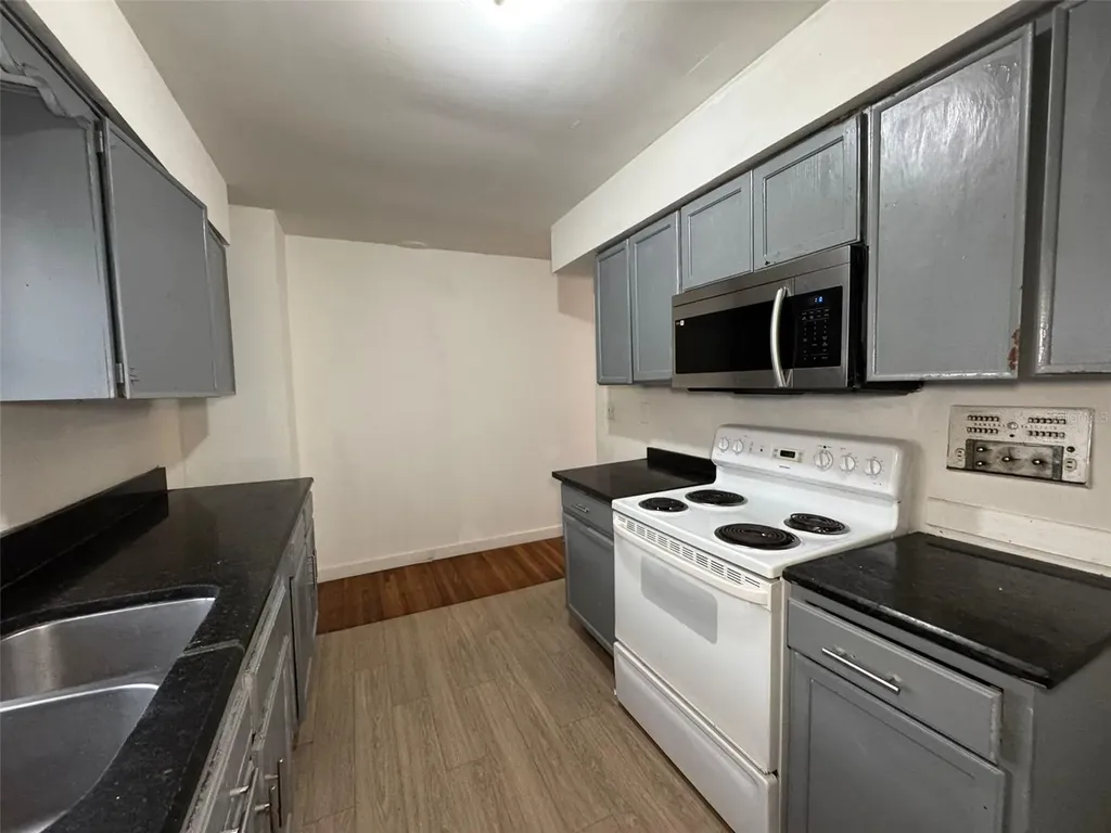 416 Sun Court Orlando FL 32805