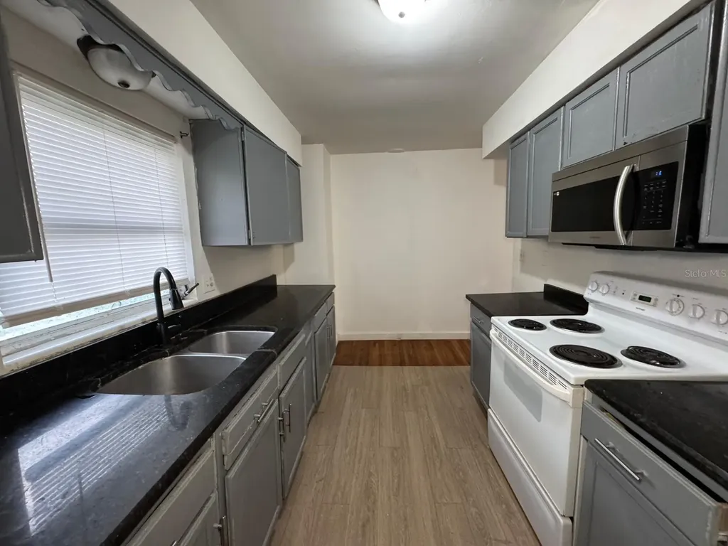 416 Sun Court Orlando FL 32805