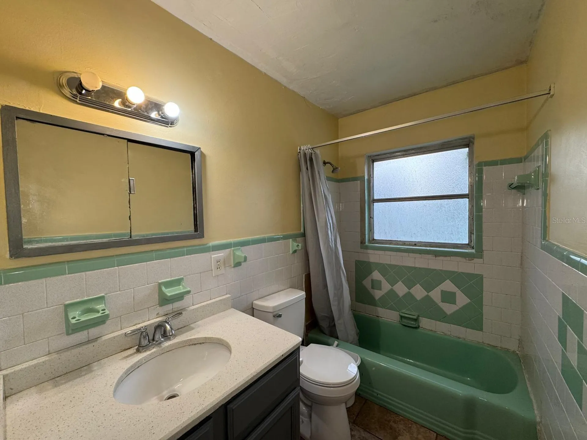 416 Sun Court Orlando FL 32805