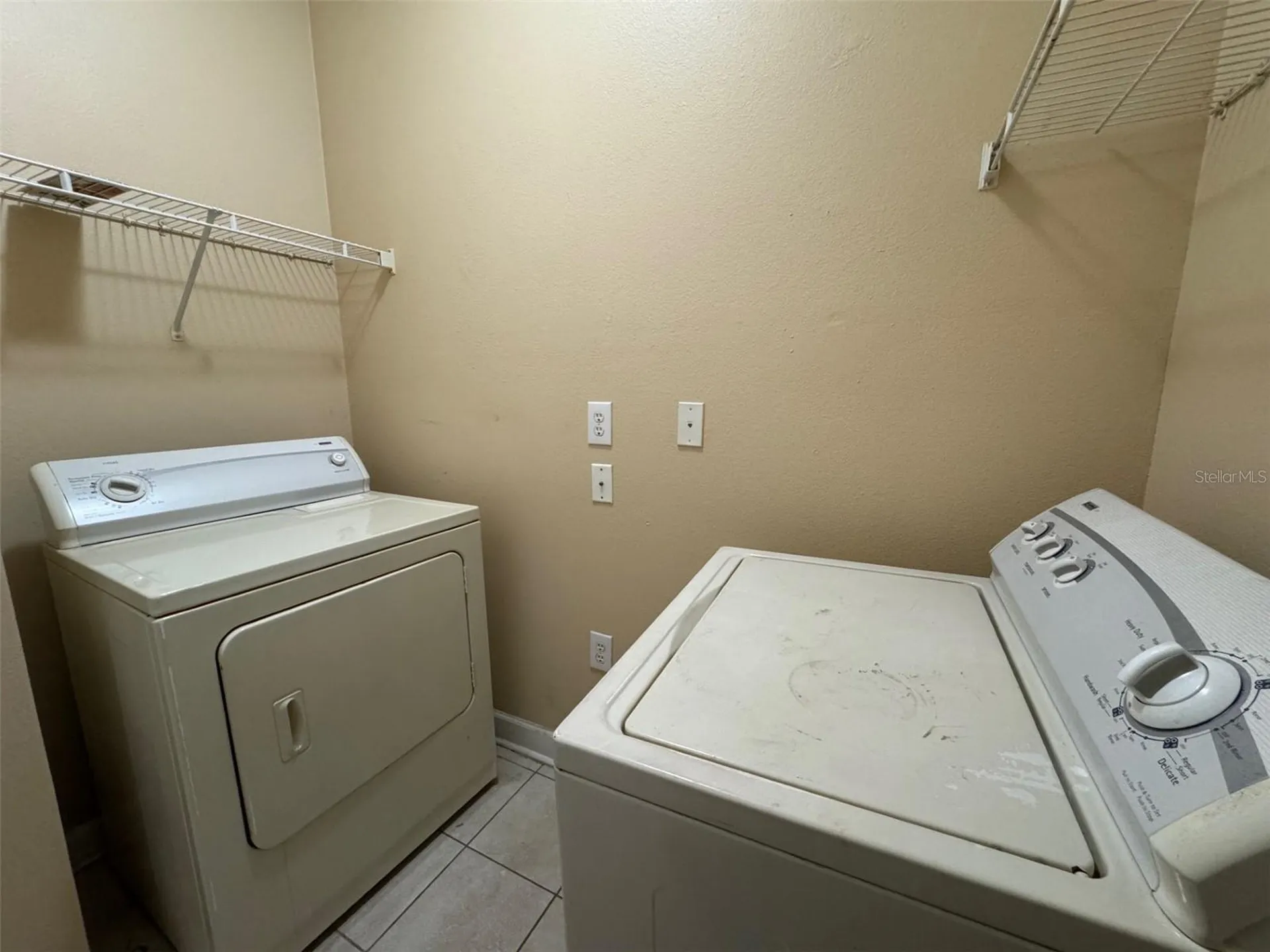 18575 Bridle Club Drive Tampa FL 33647
