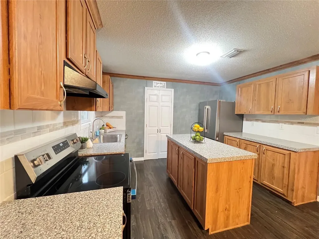 10 SE 69th Avenue Ocala FL 34472