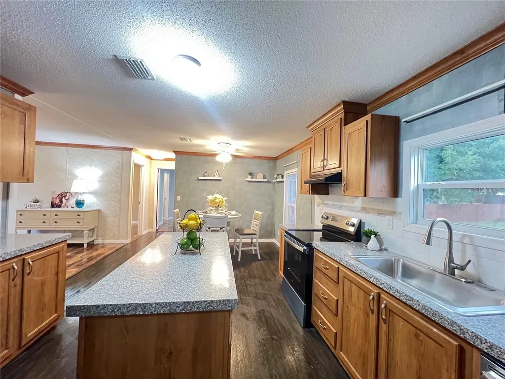 10 SE 69th Avenue Ocala FL 34472
