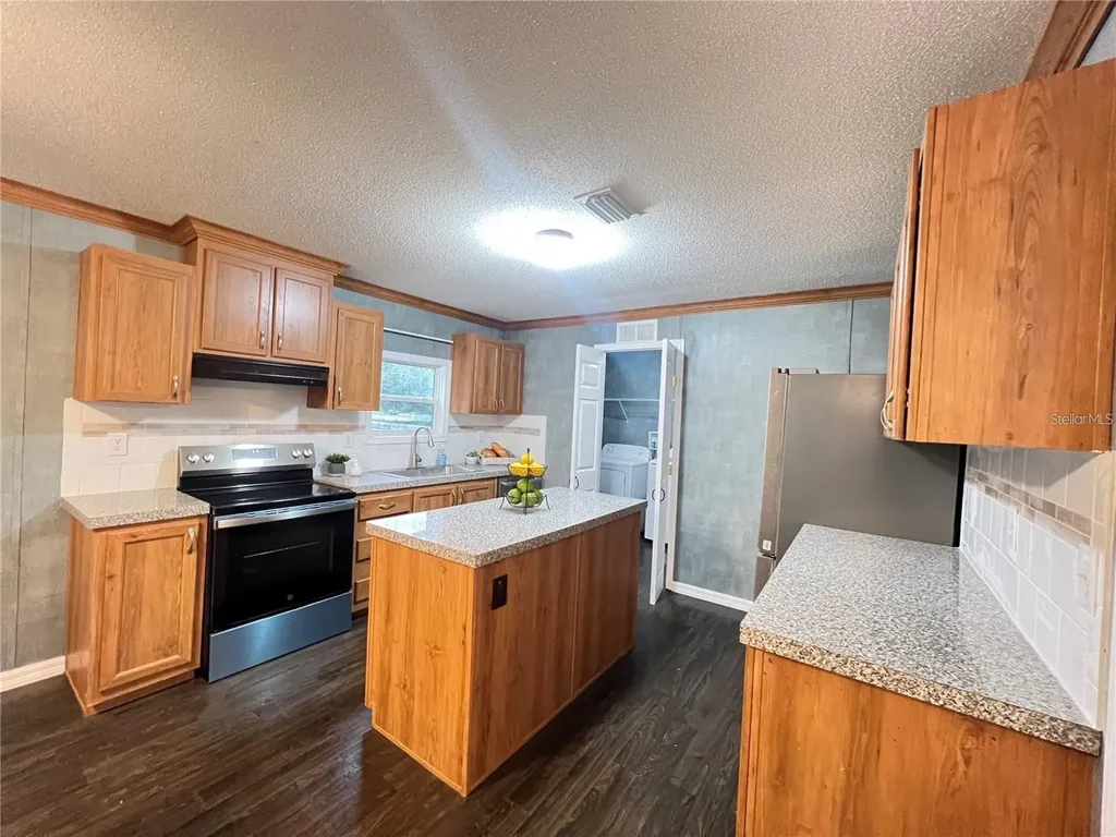 10 SE 69th Avenue Ocala FL 34472
