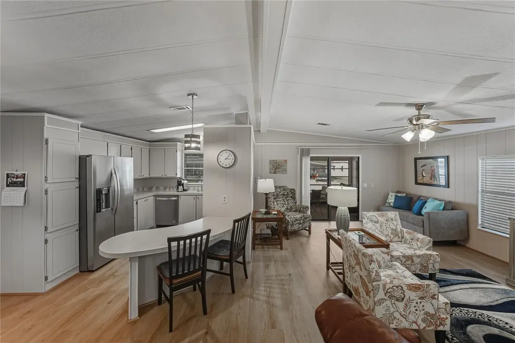 35122 Mcculloughs Leap Zephyrhills FL 33541