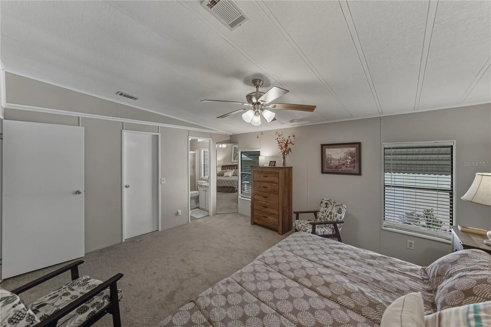35122 Mcculloughs Leap Zephyrhills FL 33541