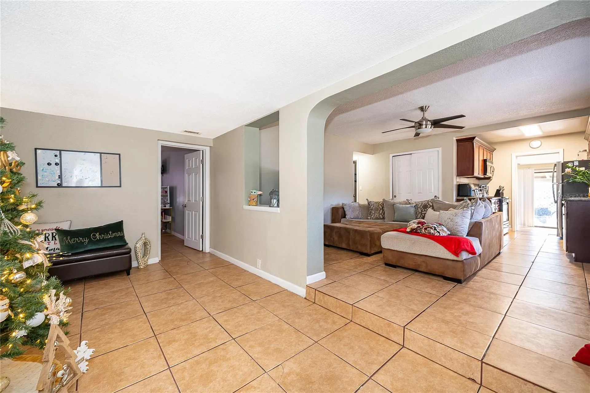 944 Halstead Street Deltona FL 32725