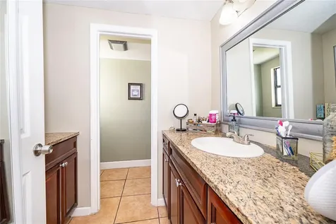 944 Halstead Street Deltona FL 32725
