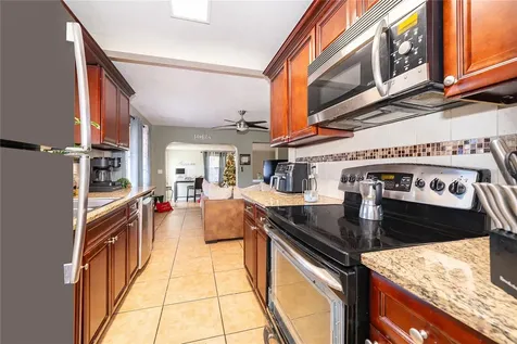 944 Halstead Street Deltona FL 32725