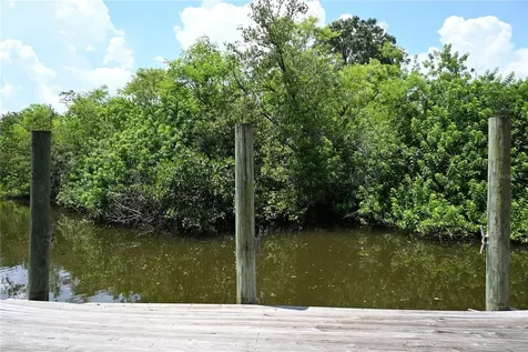 8609 Driftwood Drive Tampa FL 33615