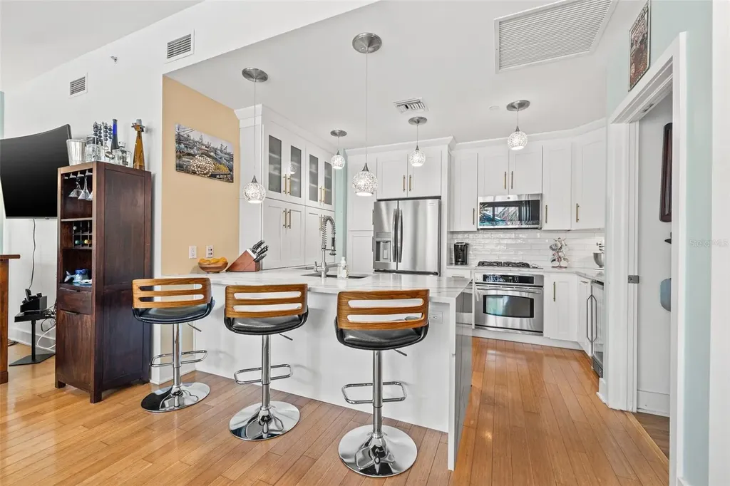 475 2nd Street N St Petersburg FL 33701
