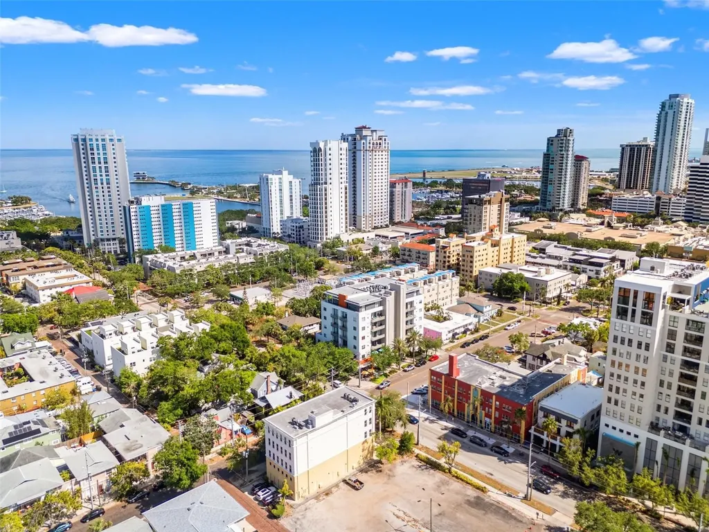 475 2nd Street N St Petersburg FL 33701