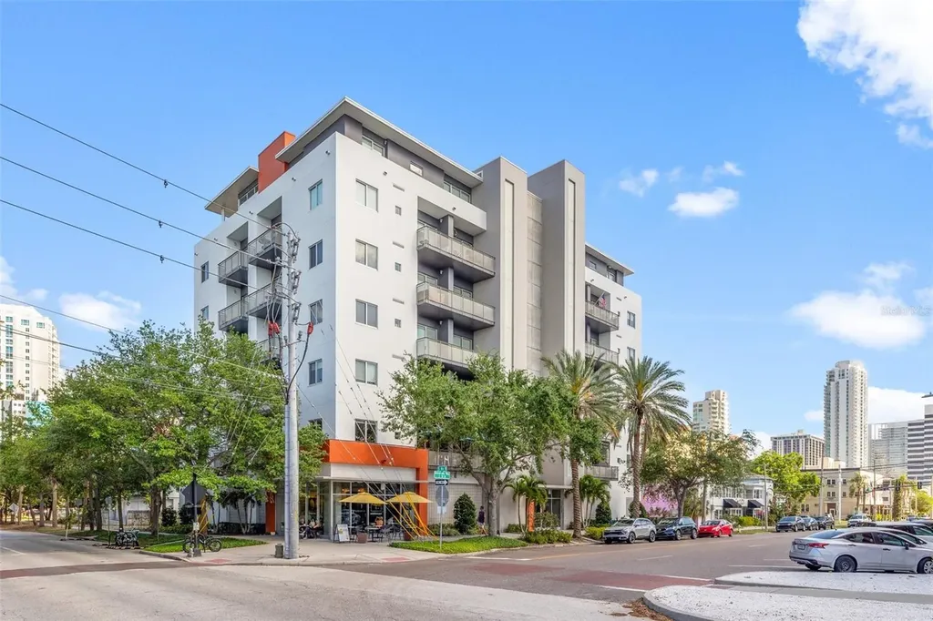 475 2nd Street N St Petersburg FL 33701