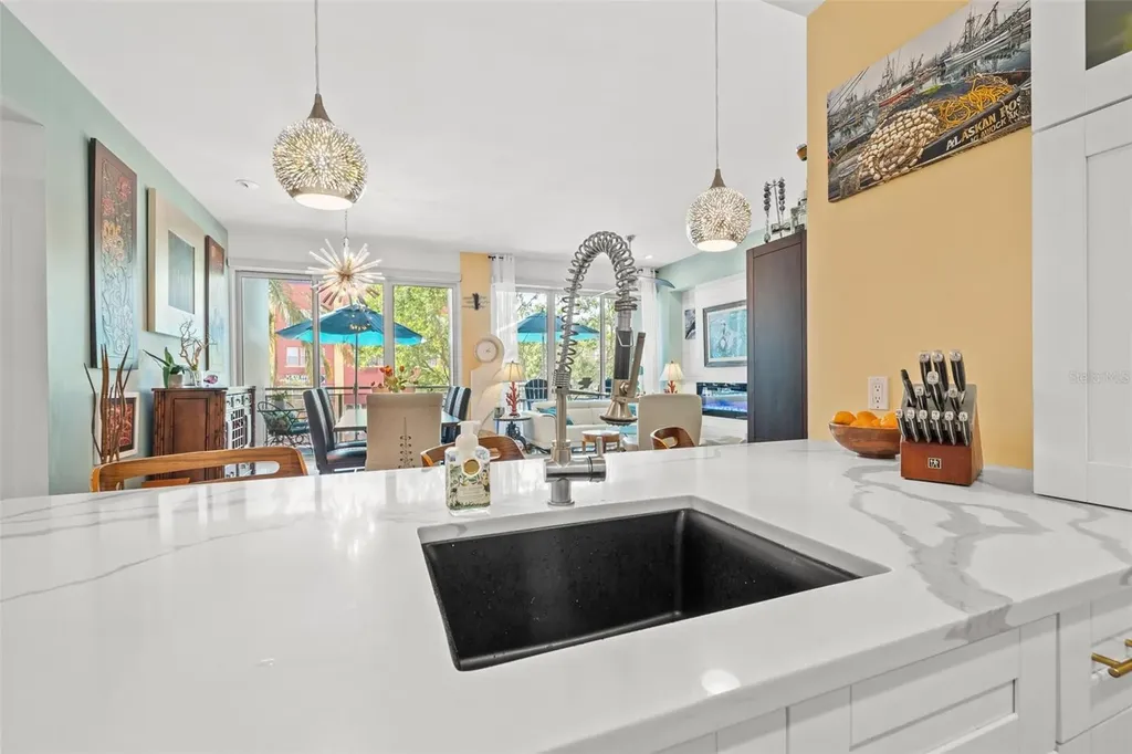 475 2nd Street N St Petersburg FL 33701