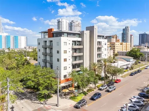 475 2nd Street N St Petersburg FL 33701