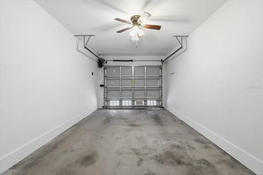 5041 Royal Palms Way New Port Richey FL 34652