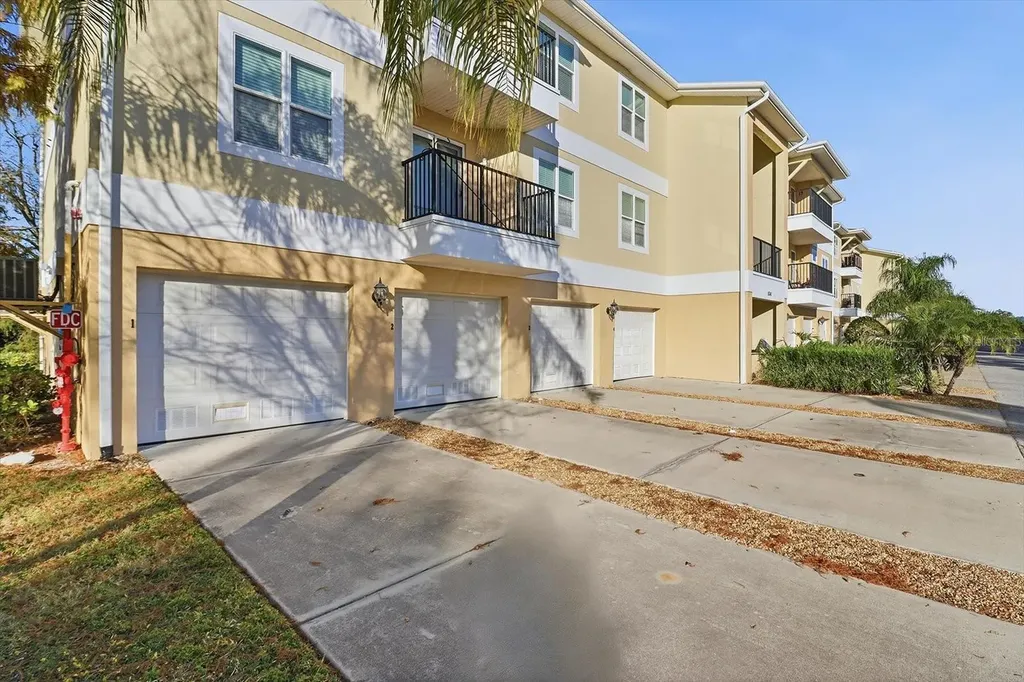5041 Royal Palms Way New Port Richey FL 34652