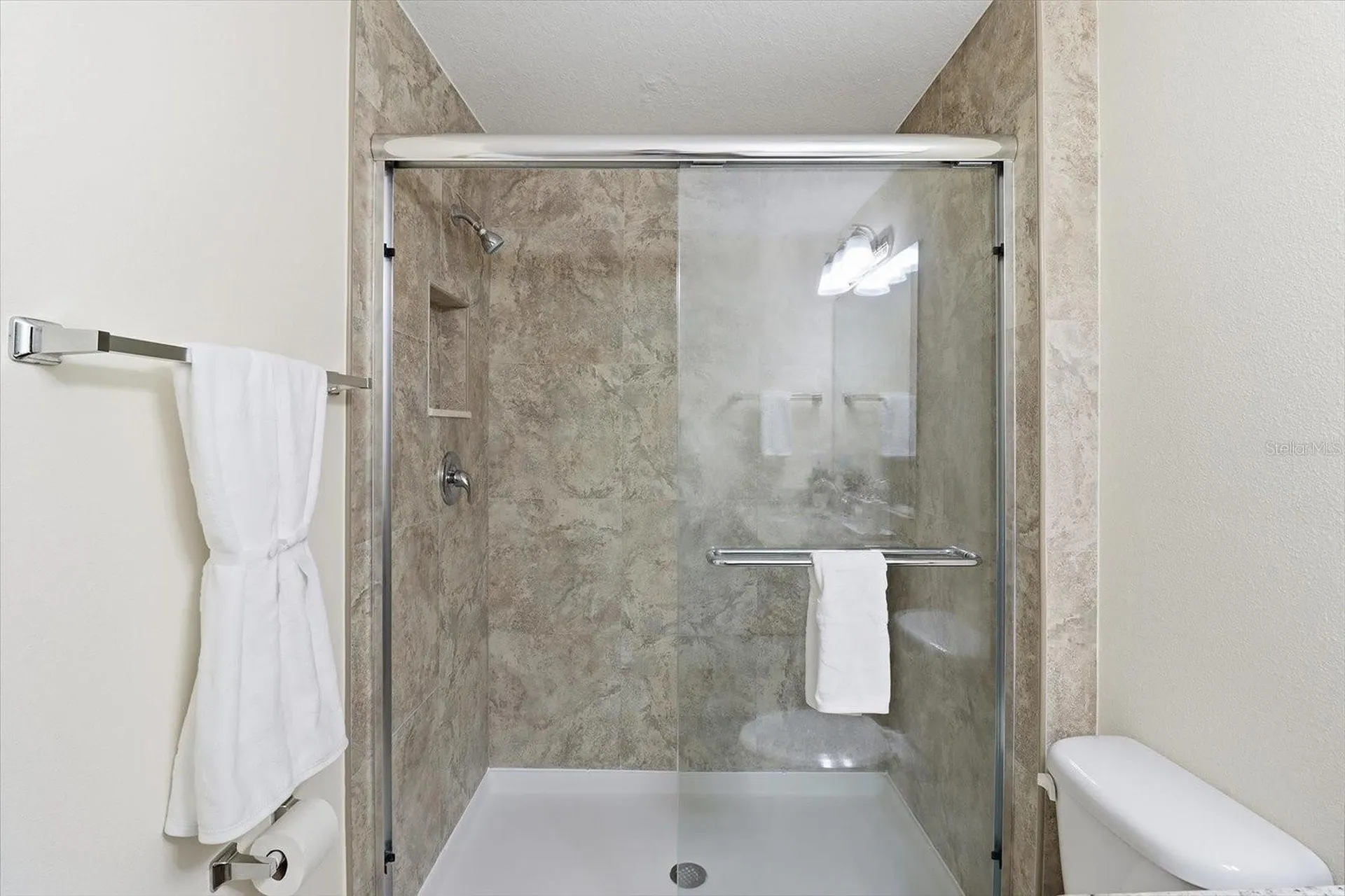 5041 Royal Palms Way New Port Richey FL 34652