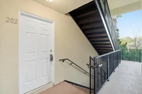 5041 Royal Palms Way New Port Richey FL 34652