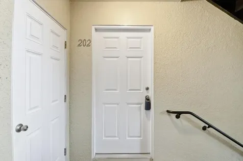 5041 Royal Palms Way New Port Richey FL 34652