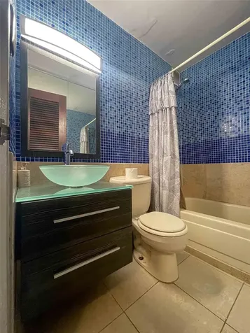 1760 Calle Loiza San Juan PR 00911
