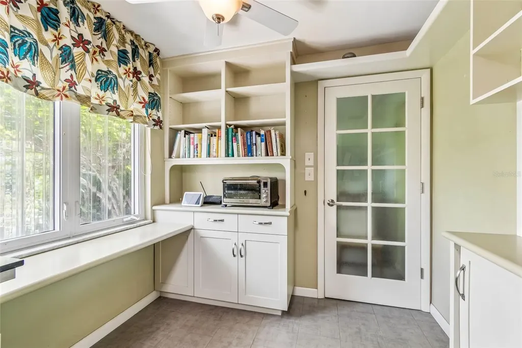 1399 Embassy Drive Clearwater FL 33764