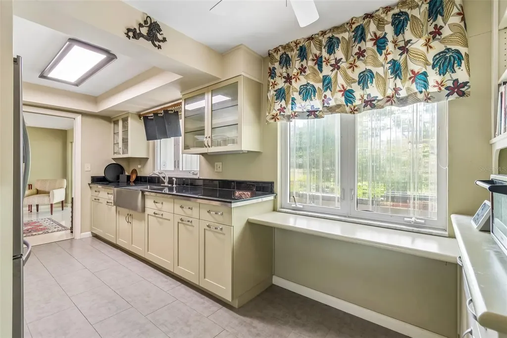 1399 Embassy Drive Clearwater FL 33764