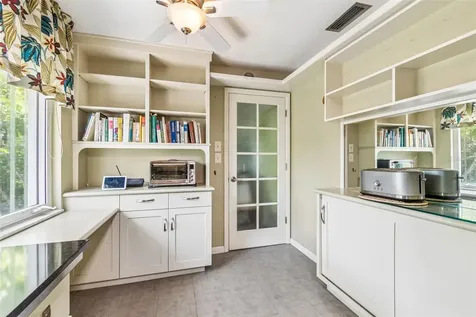 1399 Embassy Drive Clearwater FL 33764
