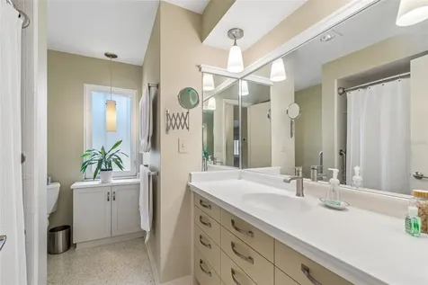 1399 Embassy Drive Clearwater FL 33764