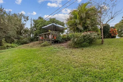1399 Embassy Drive Clearwater FL 33764