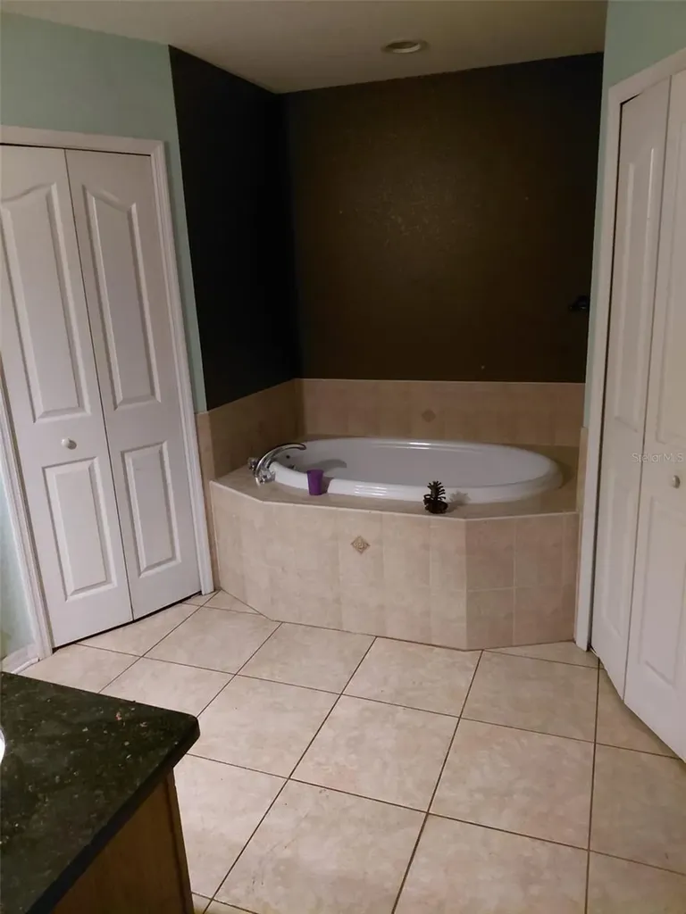 11382 Mahopac Road Weeki Wachee FL 34614