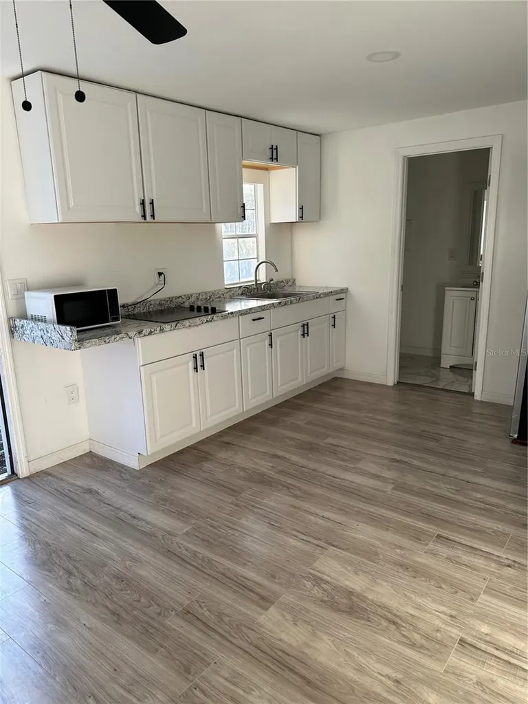 11382 Mahopac Road Weeki Wachee FL 34614