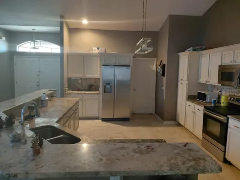 11382 Mahopac Road Weeki Wachee FL 34614