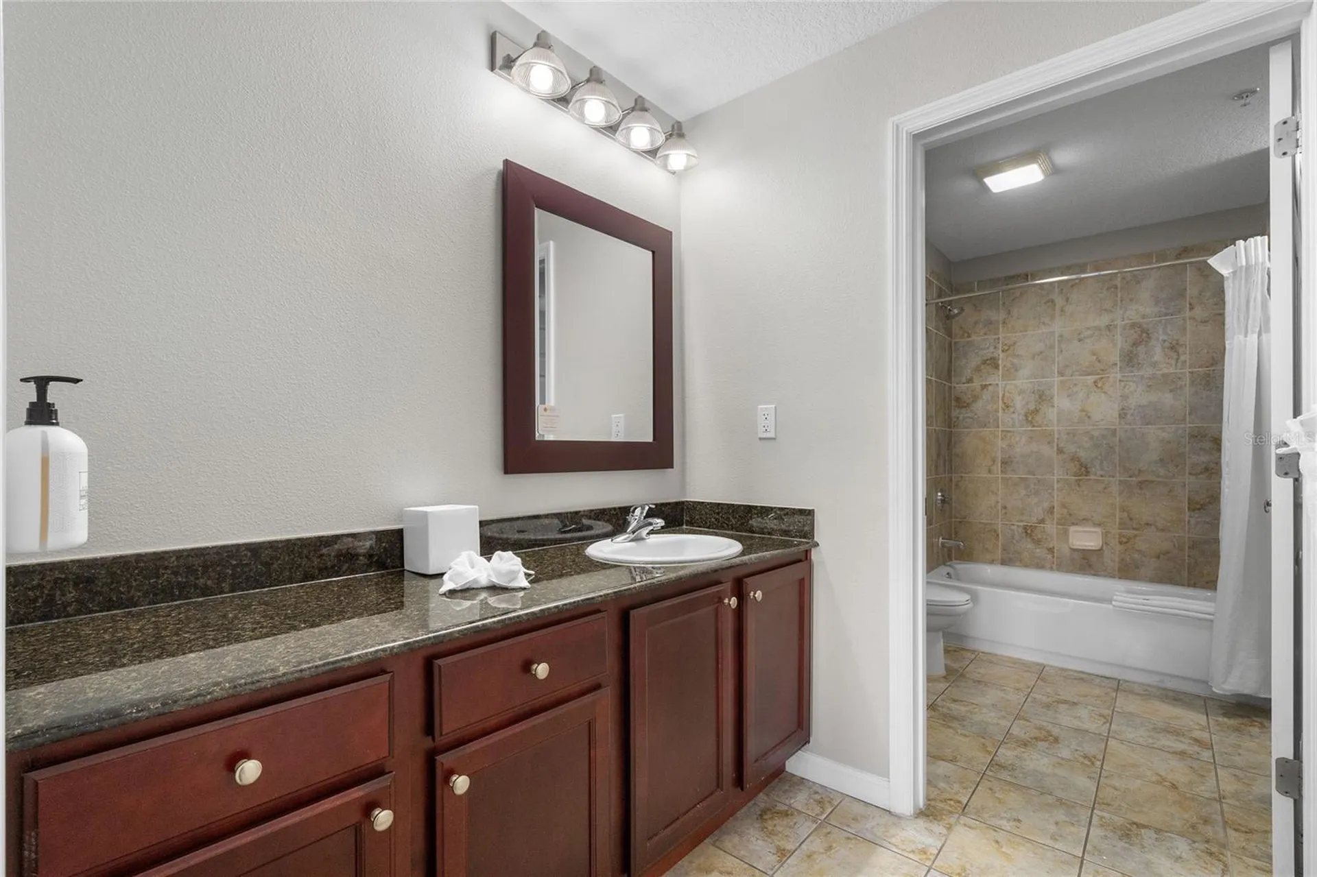 14501 Grove Resort Avenue Winter Garden FL 34787