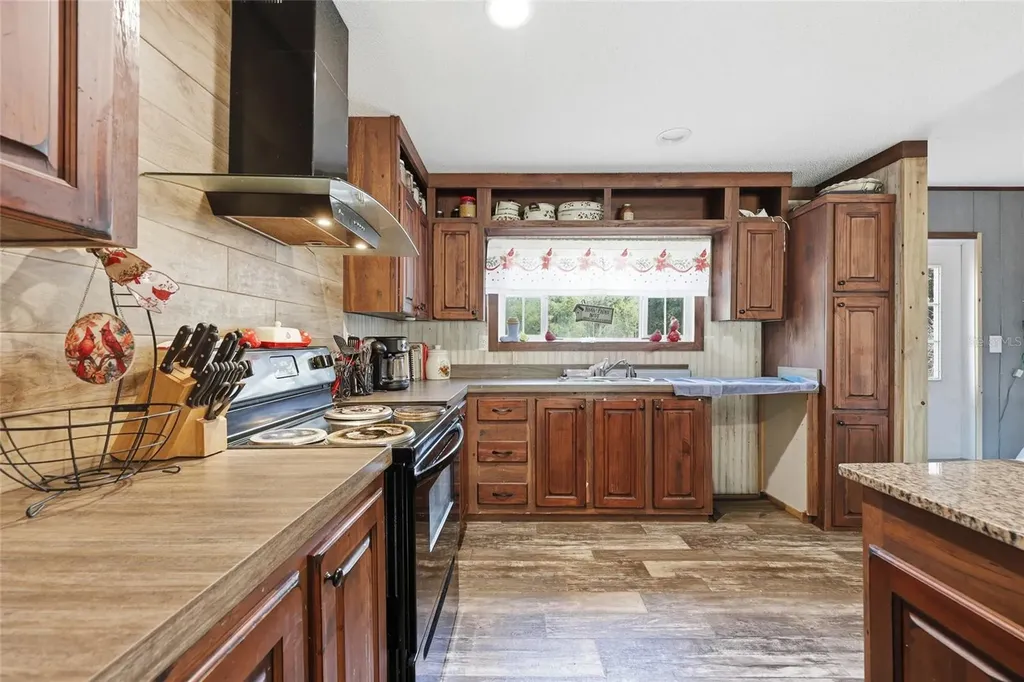 317 SW Cumberland Street Fort White FL 32038