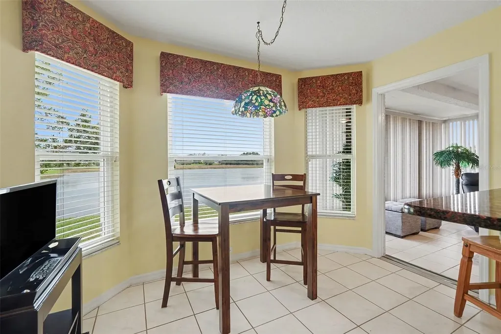 10926 Collar Drive San Antonio FL 33576