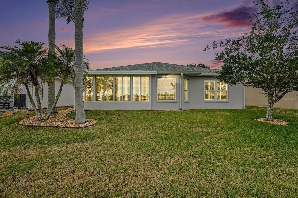 10926 Collar Drive San Antonio FL 33576